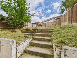 Photo 2- click for photo gallery